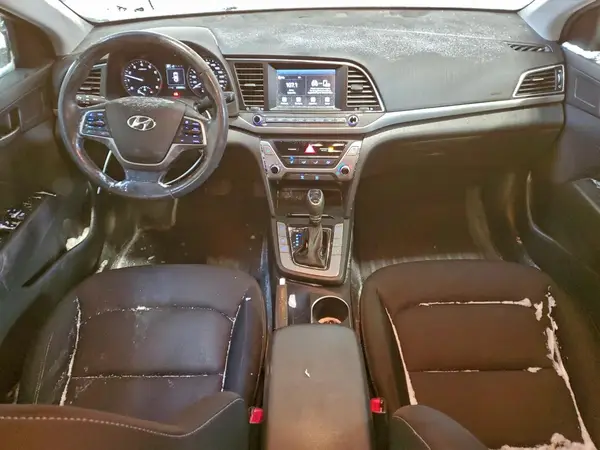 KMHD84LF7HU424924 2017 HYUNDAI ELANTRA - Image 8
