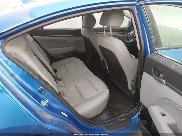 KMHD84LF7HU431596 2017 HYUNDAI ELANTRA - Image 8
