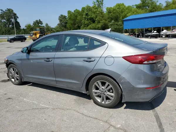 KMHD84LF7JU450672 2018 HYUNDAI ELANTRA - Image 2