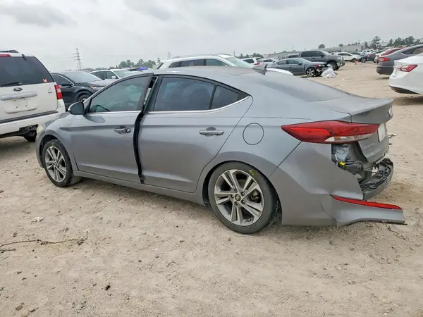 KMHD84LF7JU451496 2018 HYUNDAI ELANTRA - Image 2