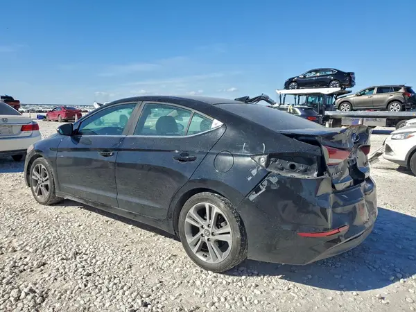 KMHD84LF7JU452468 2018 HYUNDAI ELANTRA - Image 2