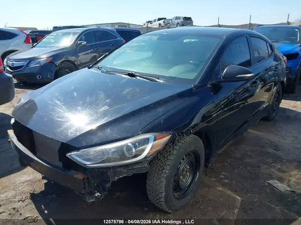KMHD84LF7JU454012 2018 HYUNDAI ELANTRA - Image 2