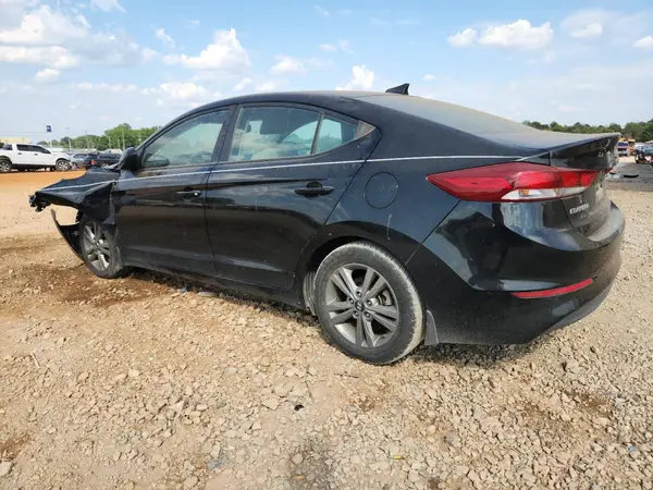 KMHD84LF7JU468685 2018 HYUNDAI ELANTRA - Image 2