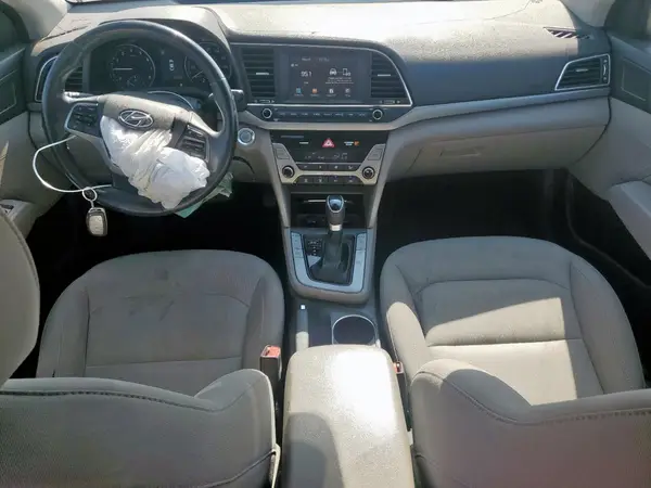 KMHD84LF7JU473739 2018 HYUNDAI ELANTRA - Image 8