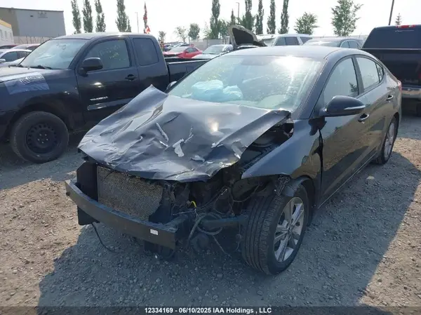 KMHD84LF7JU478374 2018 HYUNDAI ELANTRA - Image 2