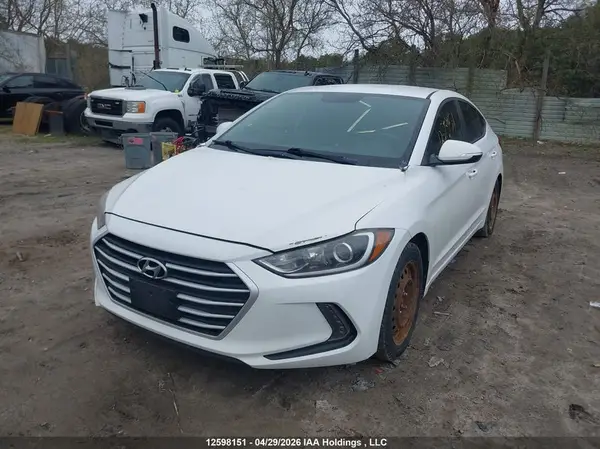 KMHD84LF7JU482814 2018 HYUNDAI ELANTRA - Image 2