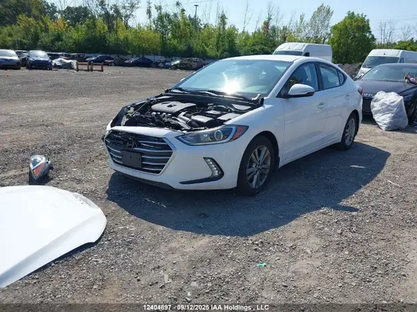 KMHD84LF7JU498334 2018 HYUNDAI ELANTRA - Image 2