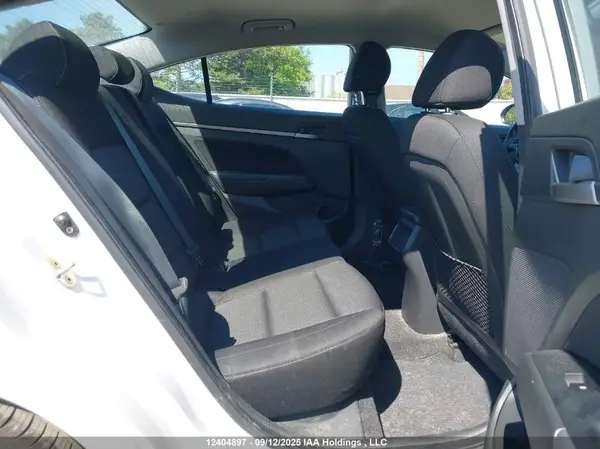 KMHD84LF7JU498334 2018 HYUNDAI ELANTRA - Image 8