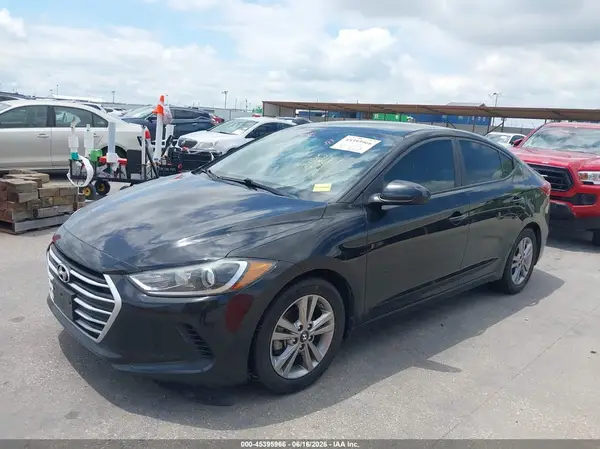 KMHD84LF7JU499838 2018 HYUNDAI ELANTRA - Image 2