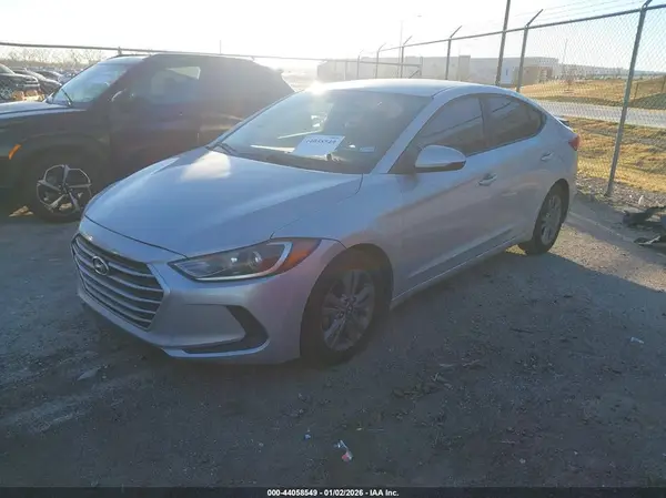 KMHD84LF7JU510174 2018 HYUNDAI ELANTRA - Image 2
