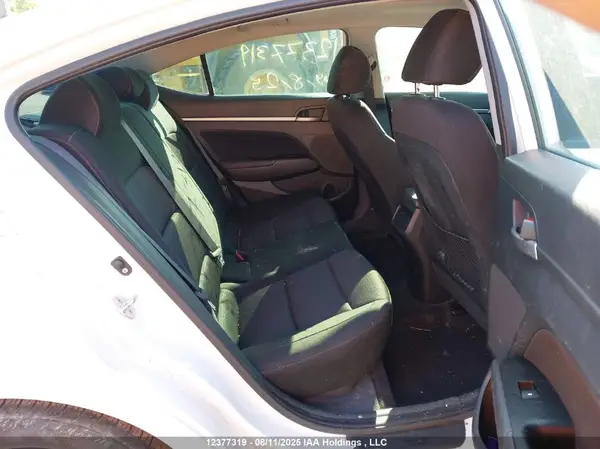 KMHD84LF7JU513463 2018 HYUNDAI ELANTRA - Image 8