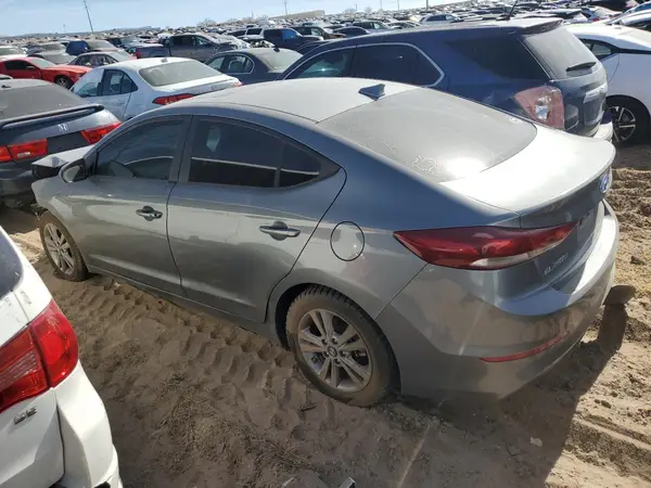 KMHD84LF7JU519148 2018 HYUNDAI ELANTRA - Image 2