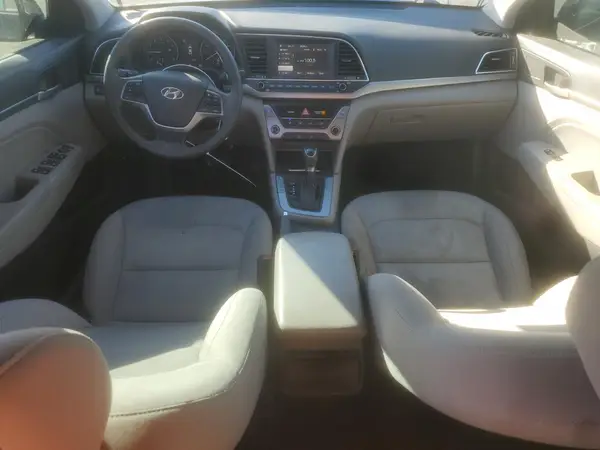 KMHD84LF7JU520509 2018 HYUNDAI ELANTRA - Image 8