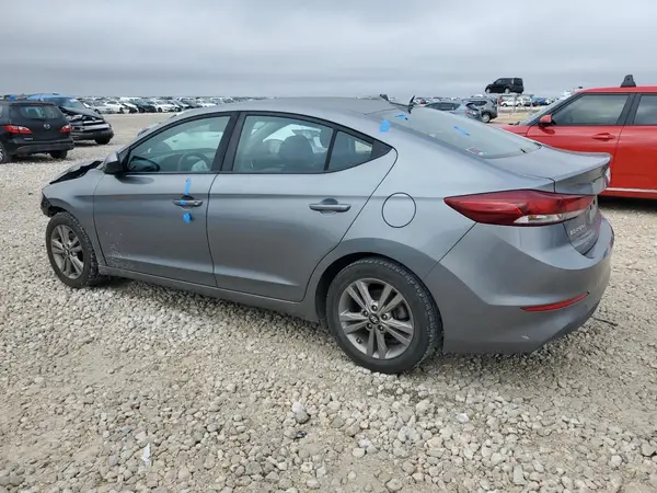 KMHD84LF7JU524091 2018 HYUNDAI ELANTRA - Image 2