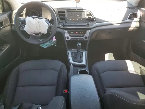 KMHD84LF7JU525208 2018 HYUNDAI ELANTRA - Image 8