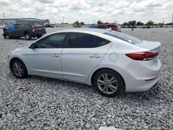 KMHD84LF7JU534863 2018 HYUNDAI ELANTRA - Image 2