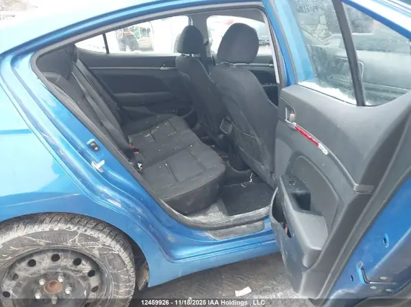 KMHD84LF7JU539271 2018 HYUNDAI ELANTRA - Image 8