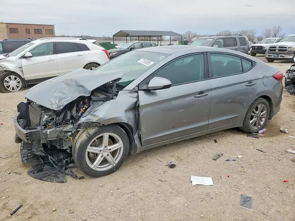 KMHD84LF7JU560542 2018 HYUNDAI ELANTRA - Image 1