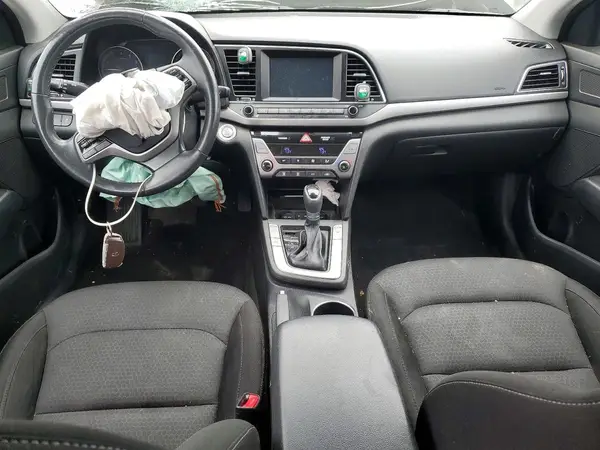 KMHD84LF7JU560542 2018 HYUNDAI ELANTRA - Image 8
