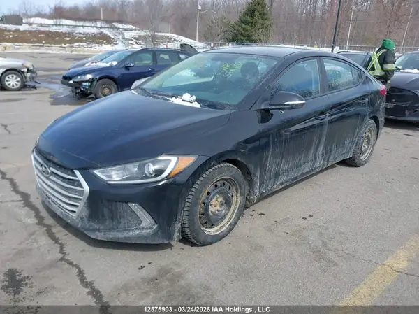 KMHD84LF7JU569810 2018 HYUNDAI ELANTRA - Image 2
