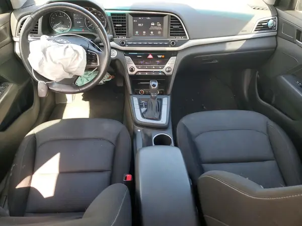 KMHD84LF7JU577373 2018 HYUNDAI ELANTRA - Image 8