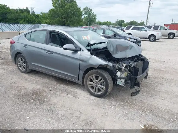 KMHD84LF7JU589300 2018 HYUNDAI ELANTRA - Image 1