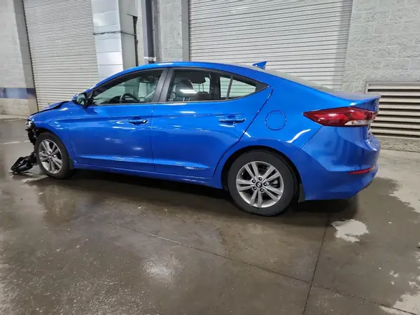 KMHD84LF7JU593590 2018 HYUNDAI ELANTRA - Image 2