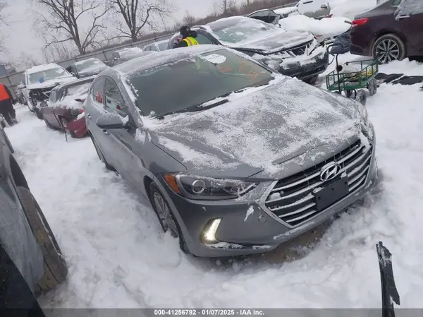 KMHD84LF7JU606130 2018 HYUNDAI ELANTRA - Image 1