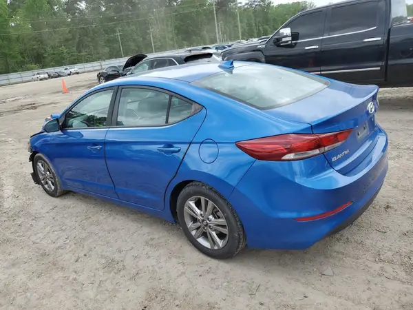 KMHD84LF7JU608945 2018 HYUNDAI ELANTRA - Image 2