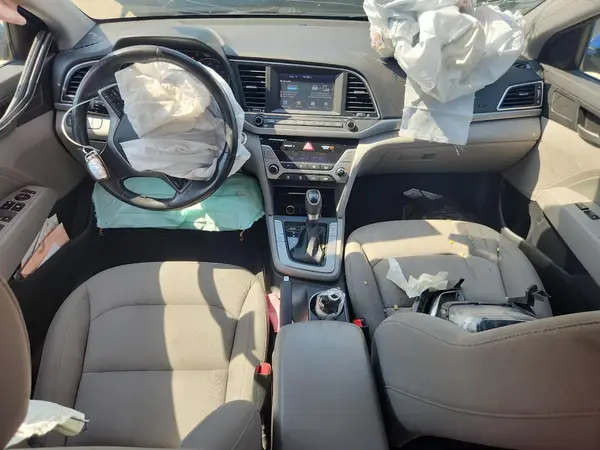 KMHD84LF7JU609190 2018 HYUNDAI ELANTRA - Image 8