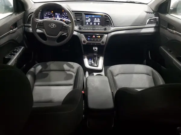 KMHD84LF7JU610047 2018 HYUNDAI ELANTRA - Image 8
