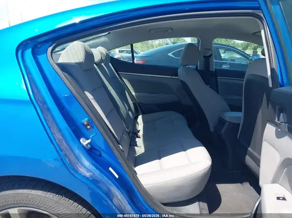 KMHD84LF7JU610372 2018 HYUNDAI ELANTRA - Image 8
