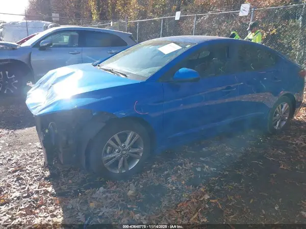 KMHD84LF7JU612218 2018 HYUNDAI ELANTRA - Image 2