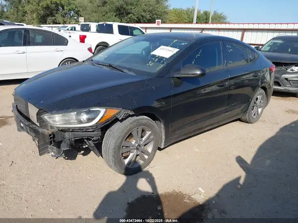 KMHD84LF7JU612848 2018 HYUNDAI ELANTRA - Image 2