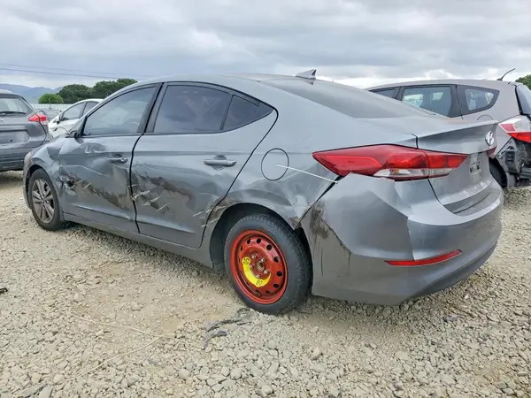KMHD84LF7JU613983 2018 HYUNDAI ELANTRA - Image 2