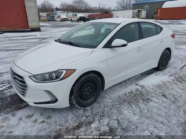 KMHD84LF7JU615734 2018 HYUNDAI ELANTRA - Image 2