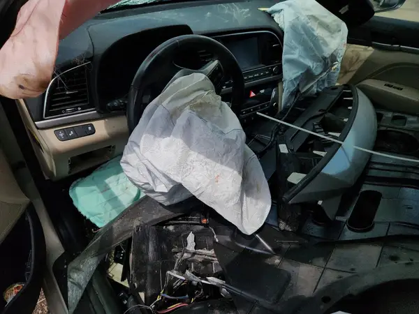 KMHD84LF7JU623803 2018 HYUNDAI ELANTRA - Image 8