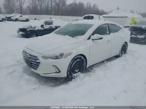 KMHD84LF7JU635191 2018 HYUNDAI ELANTRA - Image 2