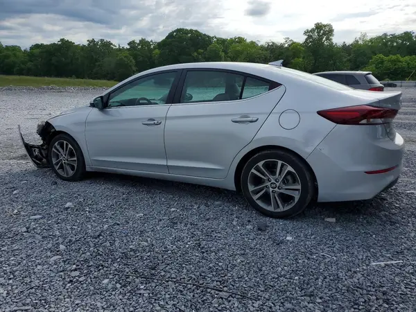 KMHD84LF7JU635420 2018 HYUNDAI ELANTRA - Image 2