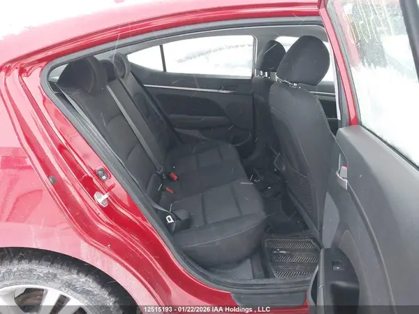 KMHD84LF7JU636843 2018 HYUNDAI ELANTRA - Image 8