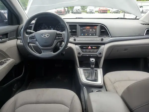 KMHD84LF7JU646109 2018 HYUNDAI ELANTRA - Image 8