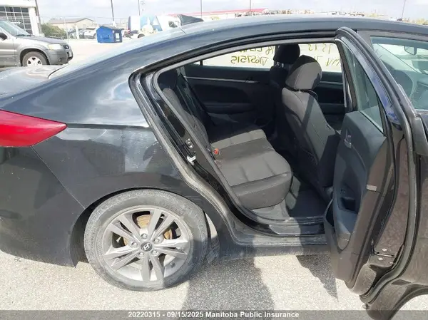 KMHD84LF7JU657515 2018 HYUNDAI ELANTRA - Image 8