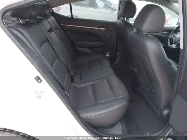KMHD84LF7JU661239 2018 HYUNDAI ELANTRA - Image 8