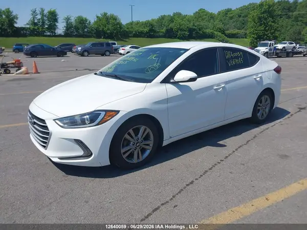 KMHD84LF7JU669065 2018 HYUNDAI ELANTRA - Image 2
