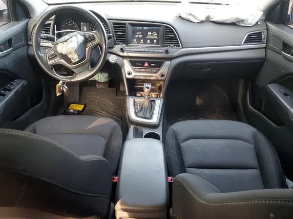 KMHD84LF7JU672838 2018 HYUNDAI ELANTRA - Image 8