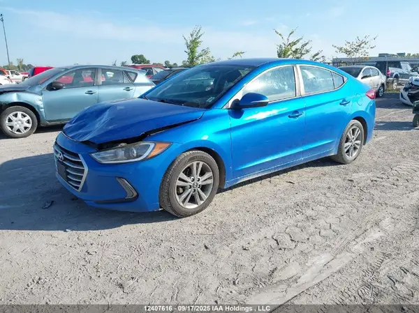 KMHD84LF7JU697898 2018 HYUNDAI ELANTRA - Image 2