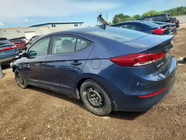 KMHD84LF7JU700735 2018 HYUNDAI ELANTRA - Image 2