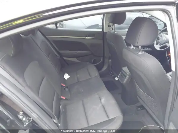 KMHD84LF7JU718118 2018 HYUNDAI ELANTRA - Image 8