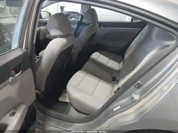KMHD84LF7KU736832 2019 HYUNDAI ELANTRA - Image 8