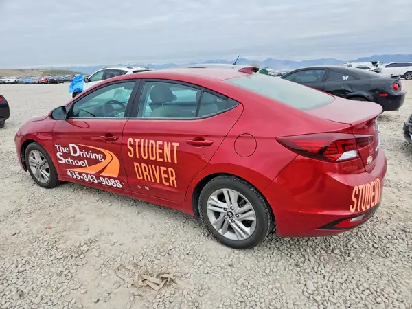 KMHD84LF7KU737012 2019 HYUNDAI ELANTRA - Image 2
